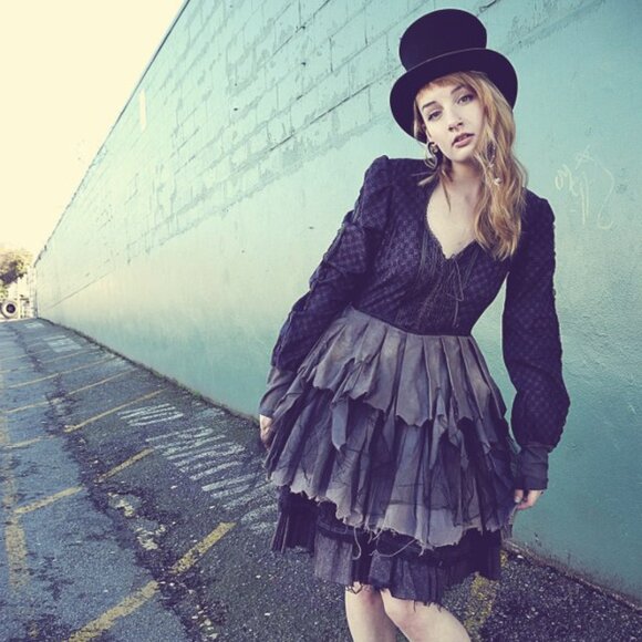 Wearydrearies Distressed Burning Man Fairy Dress with Corsetted Bodice - Picture 6 of 7